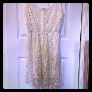 Women’s Hi-Lo lace dress